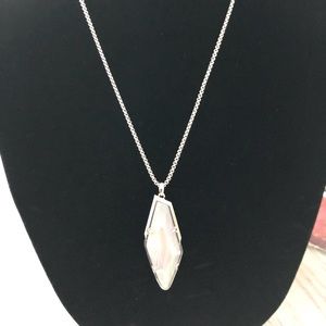 Kendra Scott Iridescent Beatrice Necklace